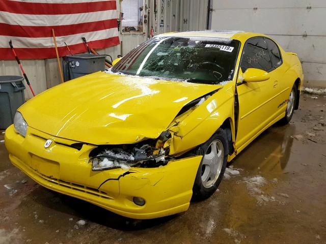 2G1WX15K529372831 - 2002 CHEVROLET MONTE CARL YELLOW photo 2