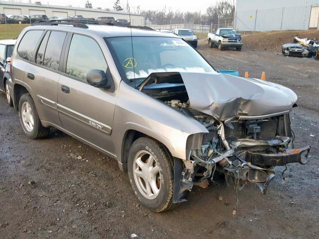 1GKDT13SX52354703 - 2005 GMC ENVOY TAN photo 1