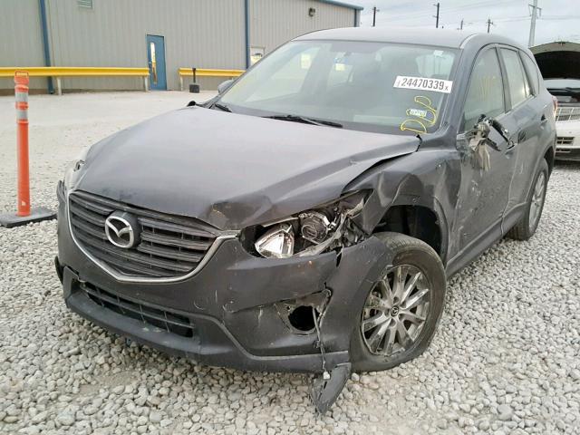 JM3KE2BY1G0685975 - 2016 MAZDA CX-5 SPORT GRAY photo 2