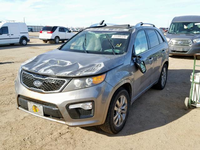 5XYKW4A20DG396168 - 2013 KIA SORENTO SX SILVER photo 2