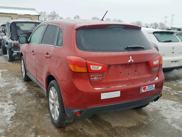 4A4AP3AU3FE023666 - 2015 MITSUBISHI OUTLANDER RED photo 3