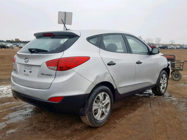 KM8JT3AB1BU119681 - 2011 HYUNDAI TUCSON GL SILVER photo 4