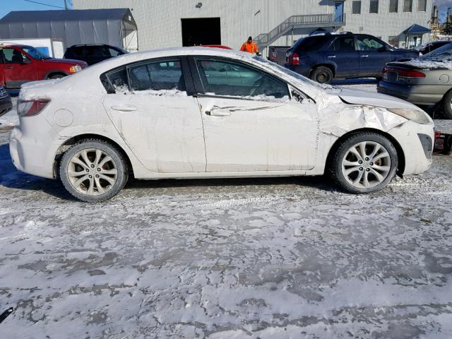 JM1BL1S52A1253055 - 2010 MAZDA 3 S WHITE photo 9