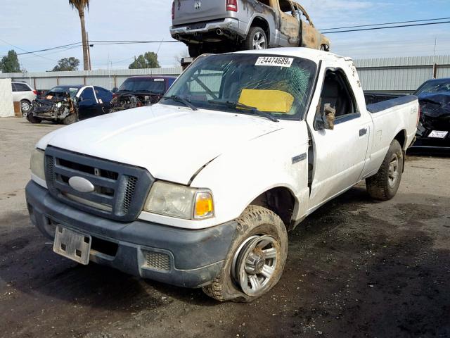1FTYR11U27PA06173 - 2007 FORD RANGER WHITE photo 2