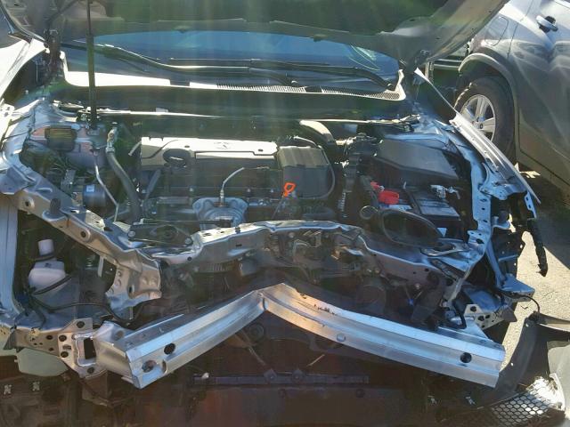 19UUB1F32JA007614 - 2018 ACURA TLX SILVER photo 7