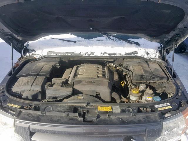 SALAD25455A319937 - 2005 LAND ROVER LR3 SE GRAY photo 7