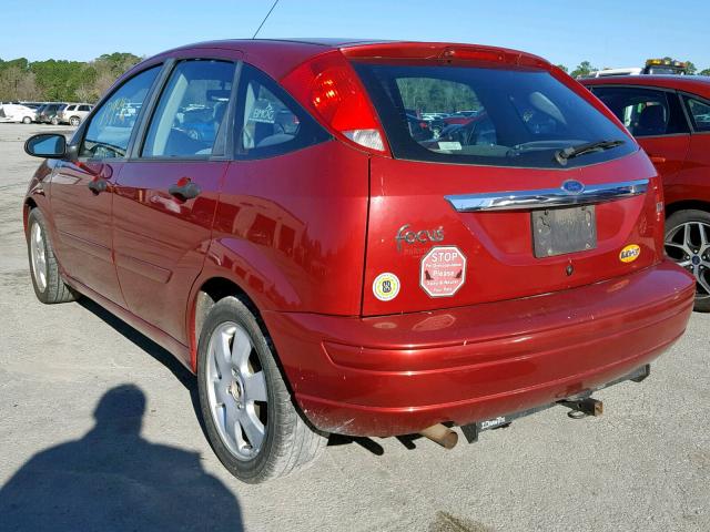 3FAFP37342R151276 - 2002 FORD FOCUS ZX5 RED photo 3