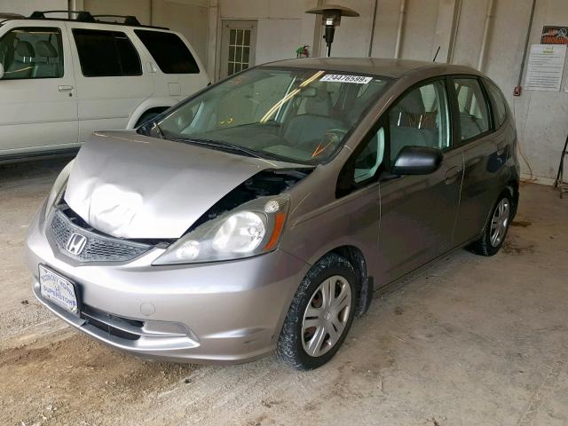 JHMGE8H23AS004956 - 2010 HONDA FIT GRAY photo 2