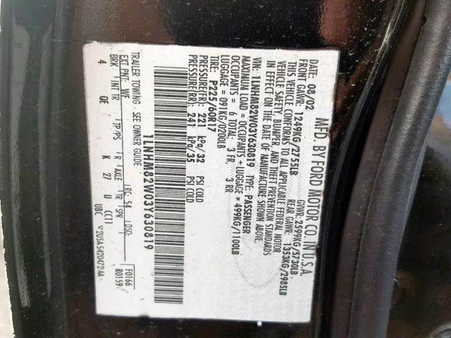 1LNHM82W03Y630819 - 2003 LINCOLN TOWN CAR S BLACK photo 10