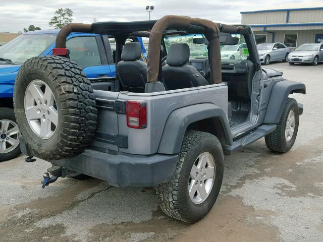 1C4AJWAG5DL701802 - 2013 JEEP WRANGLER S GRAY photo 4