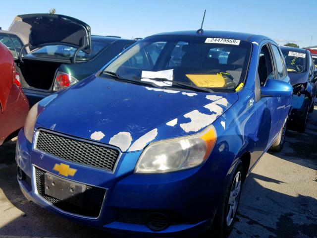 KL1TD66E49B307378 - 2009 CHEVROLET AVEO LS BLUE photo 2