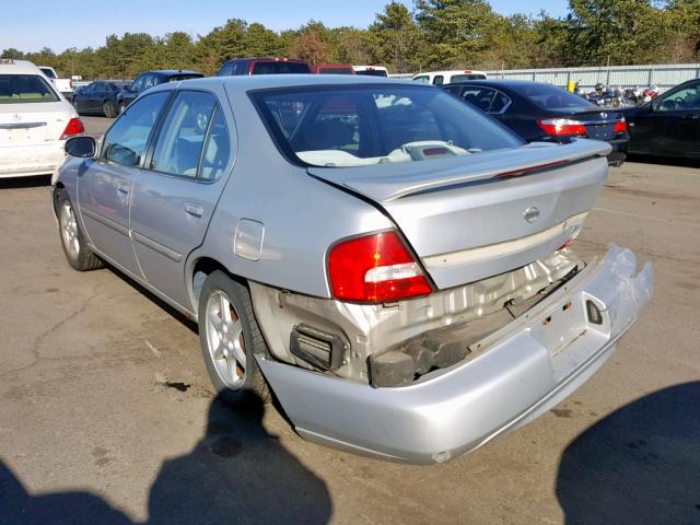 1N4DL01DXYC125226 - 2000 NISSAN ALTIMA XE SILVER photo 3