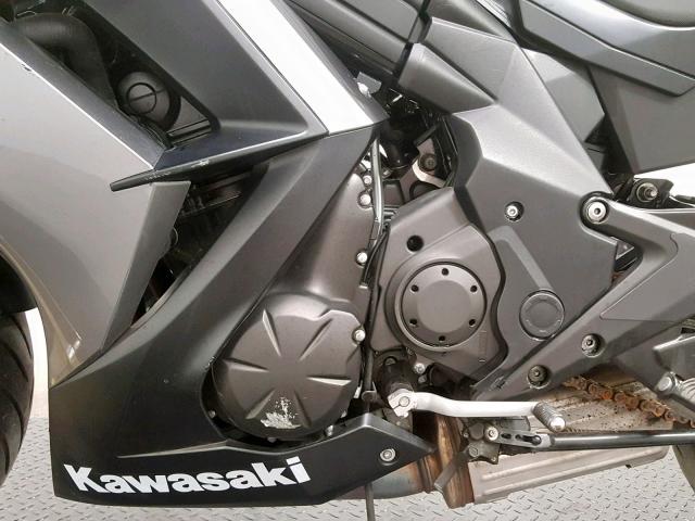 JKAEXEF16EDA14223 - 2014 KAWASAKI EX650 F BLACK photo 6