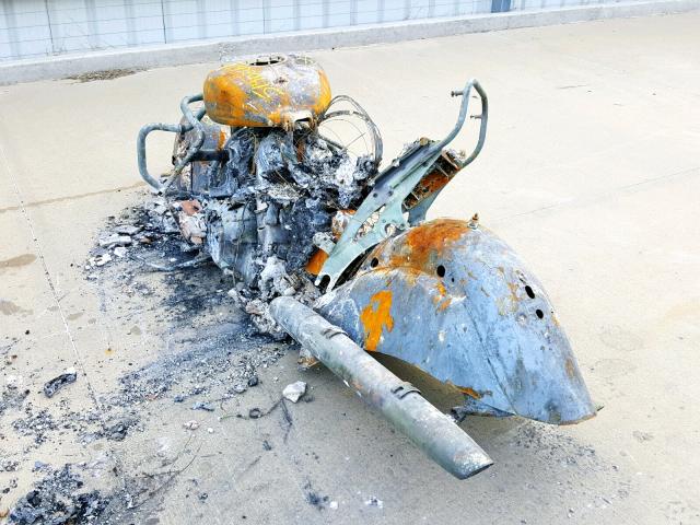 56KTRAAA8H3346303 - 2017 INDIAN MOTORCYCLE CO. ROADMASTER BURN photo 3