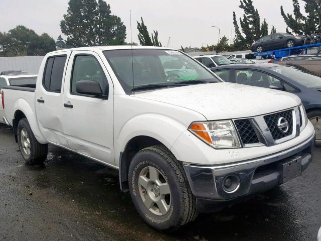 1N6AD07W88C416694 - 2008 NISSAN FRONTIER C WHITE photo 1