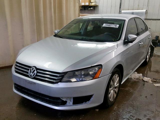 1VWAH7A33CC058523 - 2012 VOLKSWAGEN PASSAT S SILVER photo 2