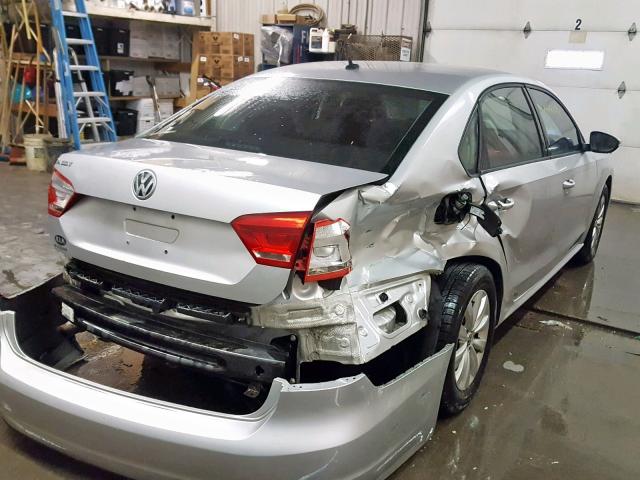 1VWAH7A33CC058523 - 2012 VOLKSWAGEN PASSAT S SILVER photo 4