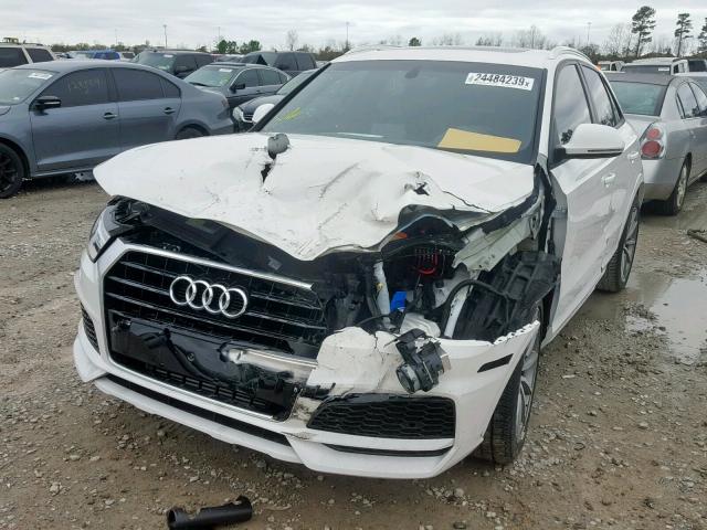 WA1BCCFS4JR034587 - 2018 AUDI Q3 PREMIUM WHITE photo 2