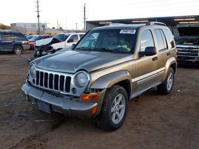 1J8GL58K57W544745 - 2007 JEEP LIBERTY LI GOLD photo 2