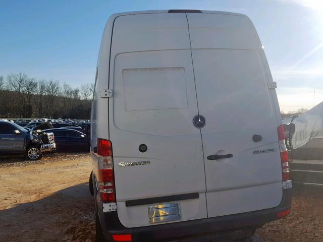 WD3PE7CC6D5771368 - 2013 MERCEDES-BENZ SPRINTER 2 WHITE photo 3