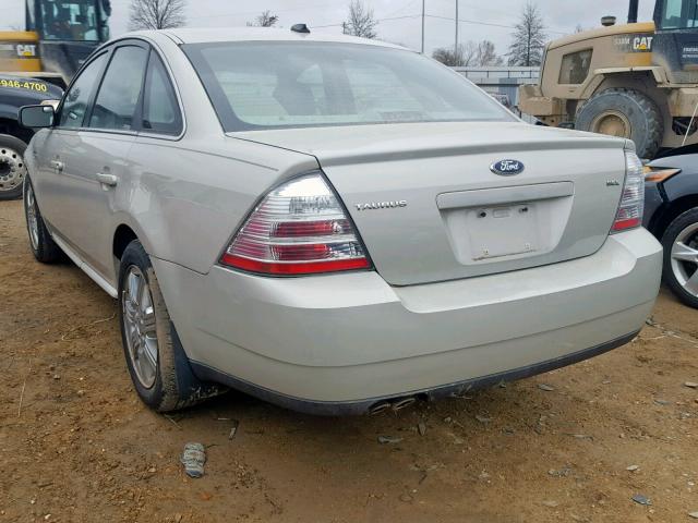 1FAHP24W98G130182 - 2008 FORD TAURUS SEL CREAM photo 3