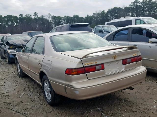 4T1BG22K5VU762749 - 1997 TOYOTA CAMRY CE TAN photo 3