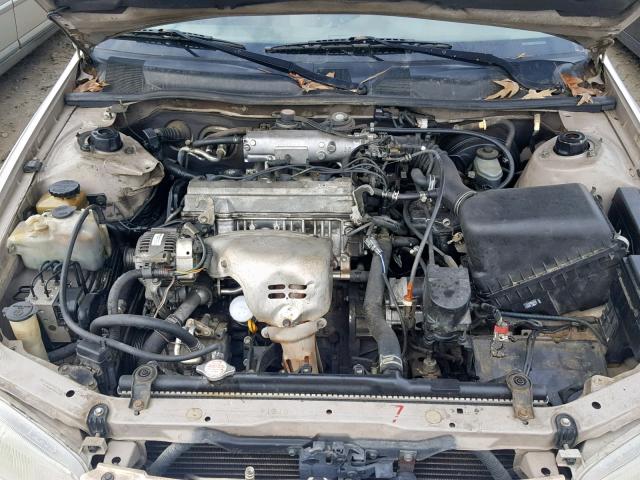 4T1BG22K5VU762749 - 1997 TOYOTA CAMRY CE TAN photo 7