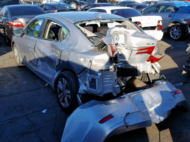 19VDE1F3XDE020403 - 2013 ACURA ILX 20 SILVER photo 3