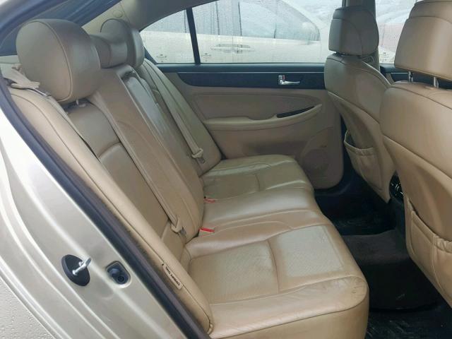 KMHGC46FX9U042198 - 2009 HYUNDAI GENESIS 4. GOLD photo 6