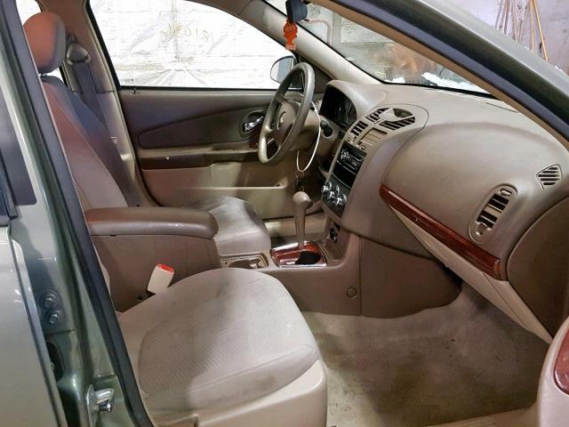1G1ZS51F46F147776 - 2006 CHEVROLET MALIBU LS Grün Foto 5