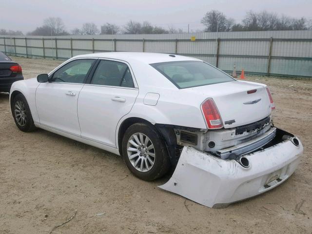 2C3CCAAG7DH551537 - 2013 CHRYSLER 300 WHITE photo 3