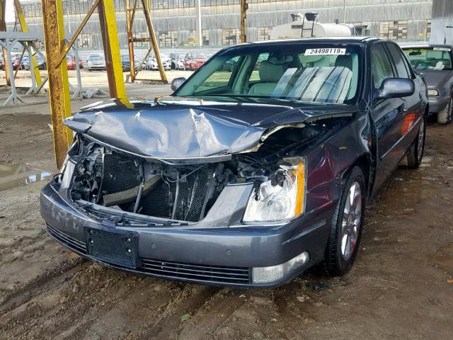 1G6KD5EY6AU134095 - 2010 CADILLAC DTS LUXURY CHARCOAL photo 2