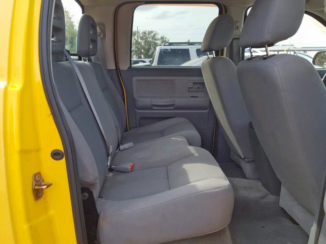 1D7HE48KX6S702685 - 2006 DODGE DAKOTA QUA YELLOW photo 6