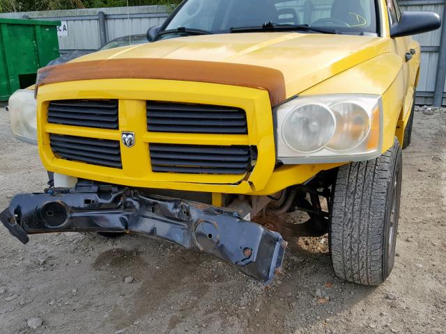 1D7HE48KX6S702685 - 2006 DODGE DAKOTA QUA YELLOW photo 9