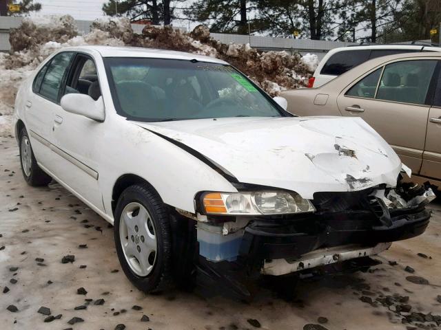 1N4DL01D1YC209452 - 2000 NISSAN ALTIMA XE WHITE photo 1