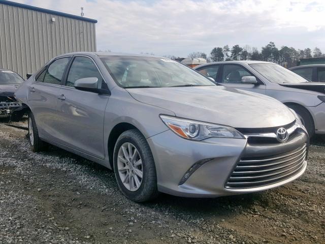 4T1BF1FK6HU272459 - 2017 TOYOTA CAMRY LE SILVER photo 1