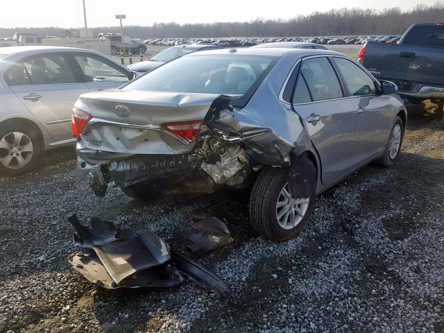 4T1BF1FK6HU272459 - 2017 TOYOTA CAMRY LE SILVER photo 4