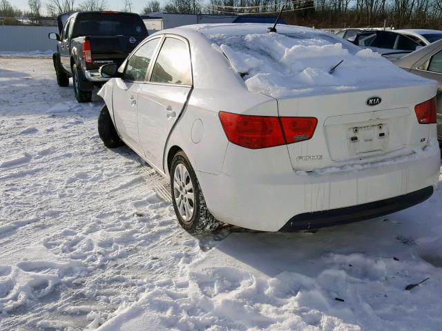 KNAFU4A25A5054692 - 2010 KIA FORTE EX WHITE photo 3