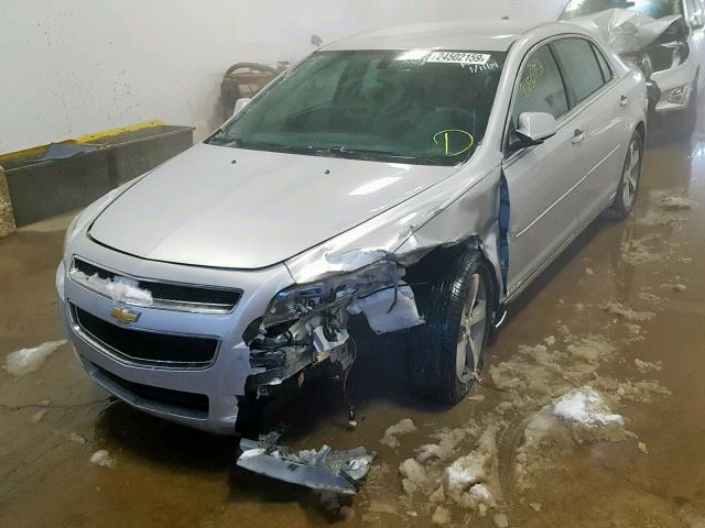 1G1ZC5E07CF212196 - 2012 CHEVROLET MALIBU 1LT SILVER photo 2