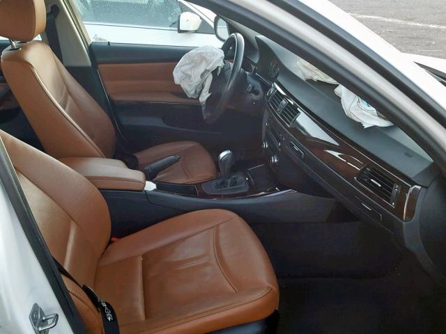 WBAPK5C57BA658728 - 2011 BMW 328 XI SUL WHITE photo 5