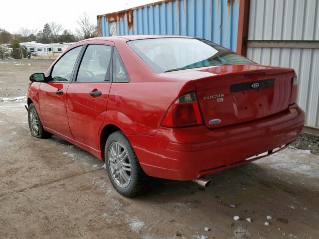 1FAHP34N97W124576 - 2007 FORD FOCUS ZX4 RED photo 3