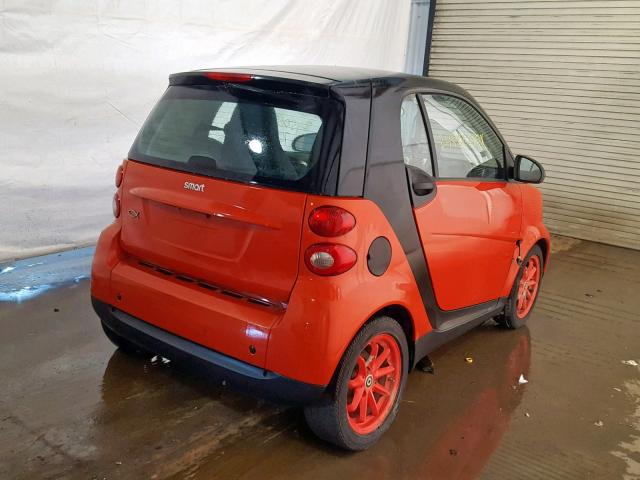 WMEEJ31X28K120240 - 2008 SMART FORTWO PUR RED photo 4