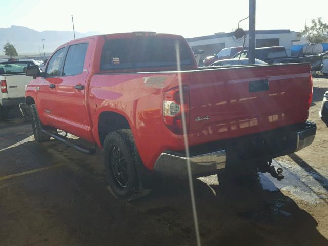 5TFDW5F10EX415301 - 2014 TOYOTA TUNDRA CRE RED photo 3