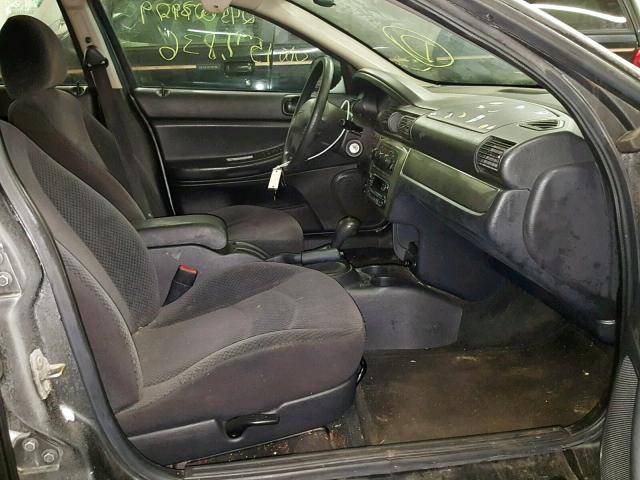 1C3EL56R24N392590 - 2004 CHRYSLER SEBRING LX GRAY photo 5