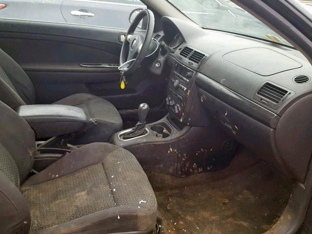 1G2AS18H397112816 - 2009 PONTIAC G5 BLACK photo 5