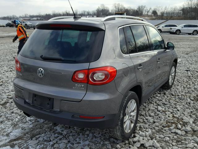 WVGBV75N29W541936 - 2009 VOLKSWAGEN TIGUAN SE GRAY photo 4