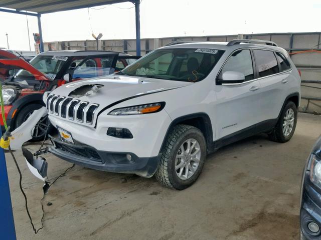 1C4PJMCS2HW611155 - 2017 JEEP CHEROKEE L WHITE photo 2