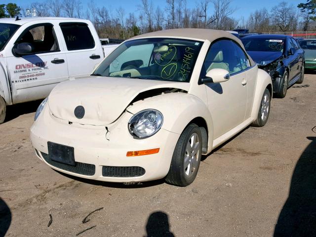 3VWRF31Y07M415190 - 2007 VOLKSWAGEN NEW BEETLE Braun Foto 2