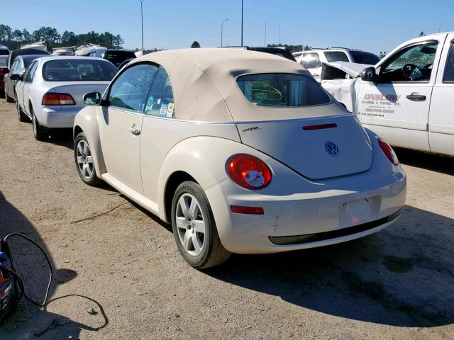 3VWRF31Y07M415190 - 2007 VOLKSWAGEN NEW BEETLE Braun Foto 3