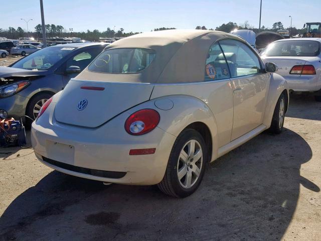 3VWRF31Y07M415190 - 2007 VOLKSWAGEN NEW BEETLE Braun Foto 4